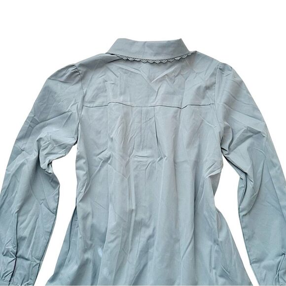 🔴2 for 60🔴 blouse button up long-sleeve blue gray pleated lace trim size M. - Picture 12 of 16